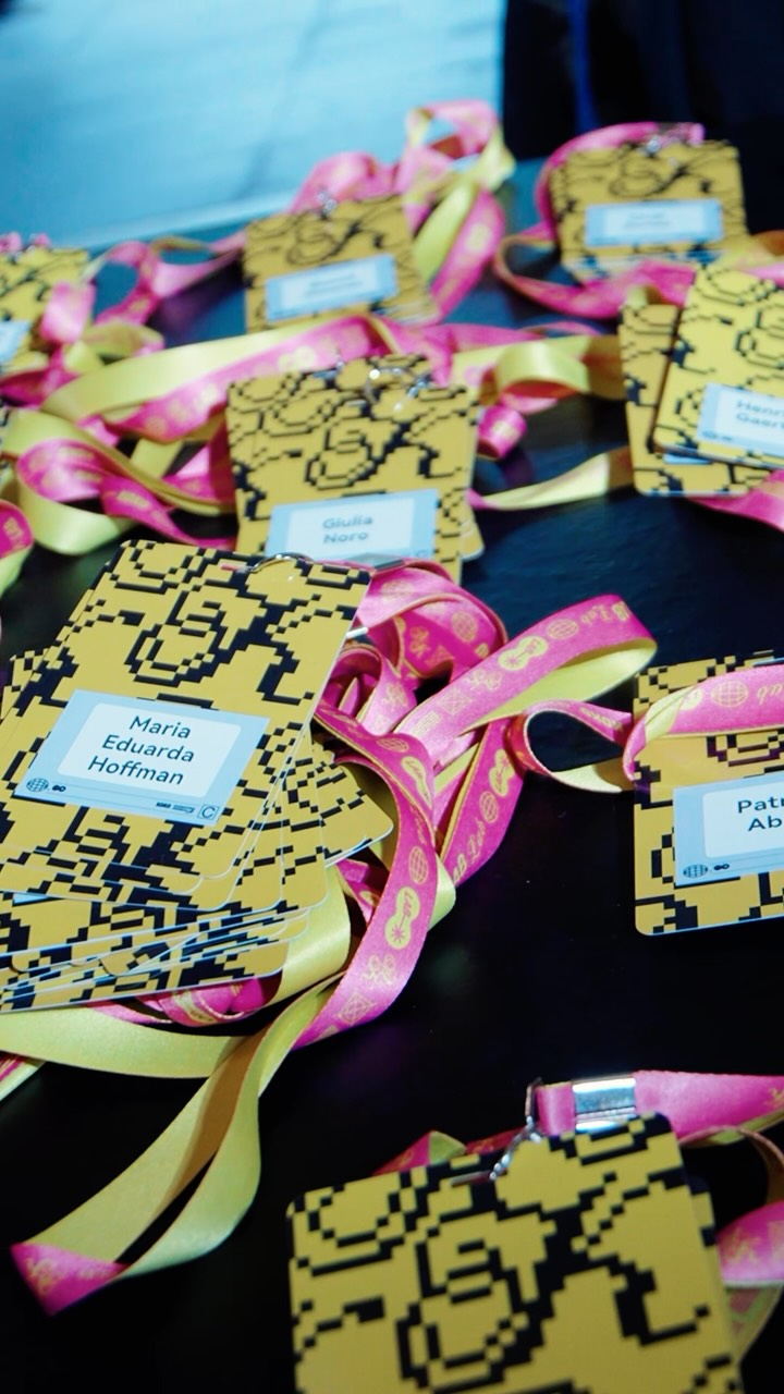 Video by Agência Koko | Conteúdo B2B on August 08, 2026. May be an image of napkin ring and text that says 'Gaulia Noro dp Maria Hoffman Ed
